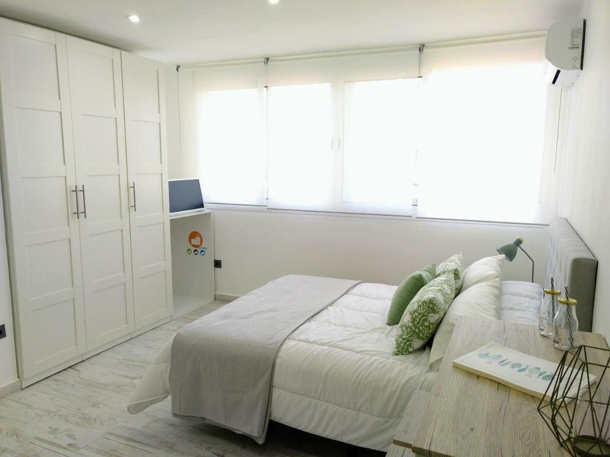 Apartamento Ojana Centro Apartment Torremolinos Ngoại thất bức ảnh